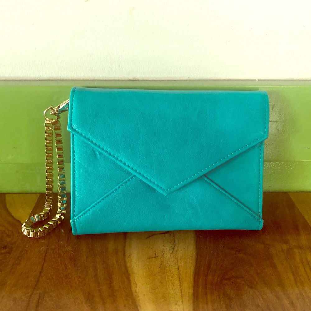 Turquoise Clutch / Wallet 💙💚